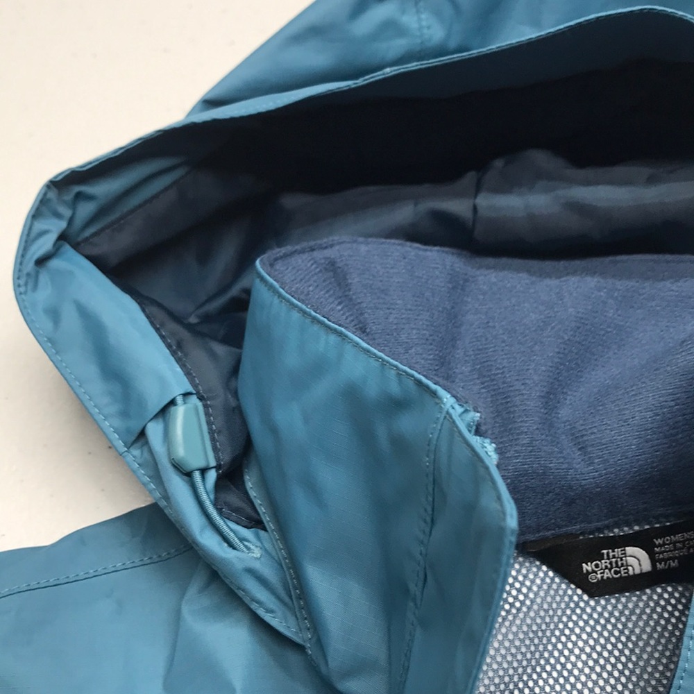 NORTH FACE Women’s Blue Waterproof Hiking Coat - Picture 6 of 10